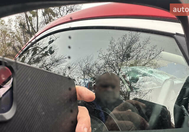 Красный Рено Kadjar, объемом двигателя 1.2 л и пробегом 220 тыс. км за 14300 $, фото 26 на Automoto.ua