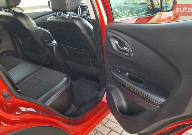 Красный Рено Kadjar, объемом двигателя 1.6 л и пробегом 243 тыс. км за 13900 $, фото 11 на Automoto.ua