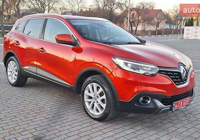 Красный Рено Kadjar, объемом двигателя 1.6 л и пробегом 243 тыс. км за 13900 $, фото 31 на Automoto.ua