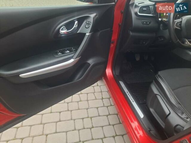 Красный Рено Kadjar, объемом двигателя 1.6 л и пробегом 210 тыс. км за 16500 $, фото 7 на Automoto.ua