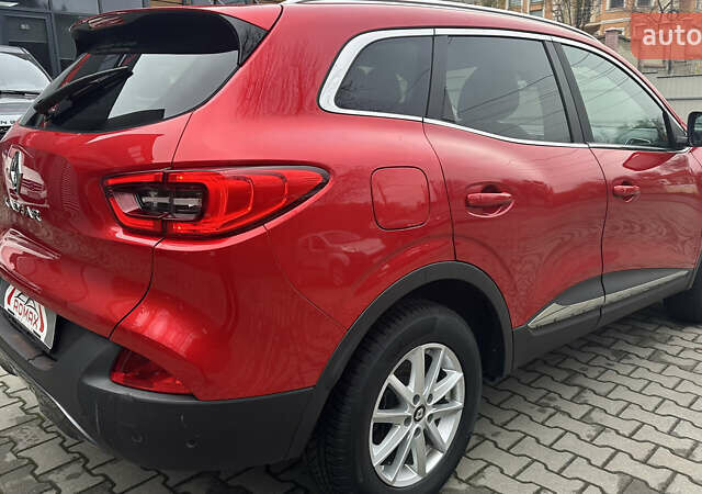 Красный Рено Kadjar, объемом двигателя 1.2 л и пробегом 220 тыс. км за 14300 $, фото 7 на Automoto.ua