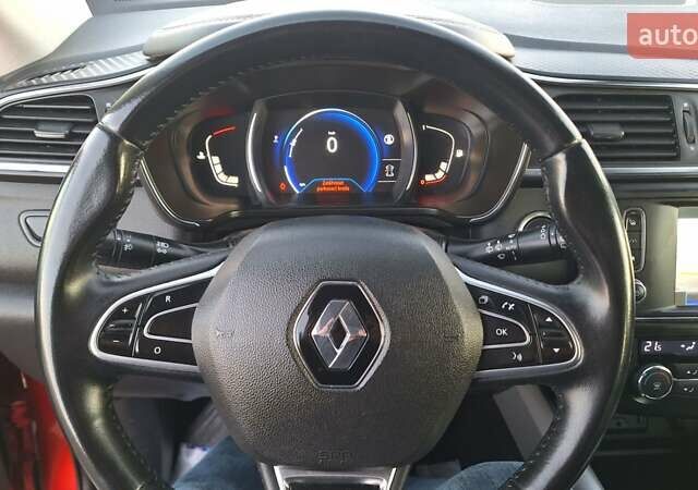 Красный Рено Kadjar, объемом двигателя 1.6 л и пробегом 243 тыс. км за 13900 $, фото 25 на Automoto.ua