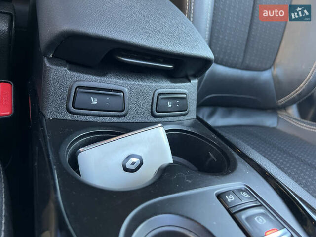 Червоний Рено Kadjar, об'ємом двигуна 1.5 л та пробігом 195 тис. км за 13950 $, фото 30 на Automoto.ua