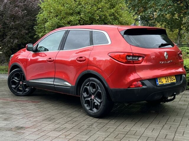 Красный Рено Kadjar, объемом двигателя 1.5 л и пробегом 195 тыс. км за 14444 $, фото 4 на Automoto.ua