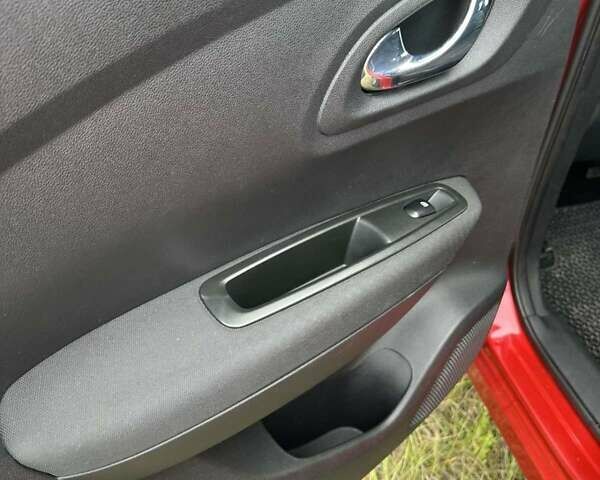Червоний Рено Kadjar, об'ємом двигуна 1.46 л та пробігом 185 тис. км за 16500 $, фото 16 на Automoto.ua