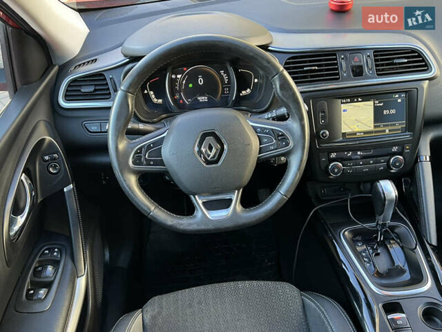 Червоний Рено Kadjar, об'ємом двигуна 1.5 л та пробігом 195 тис. км за 13950 $, фото 35 на Automoto.ua