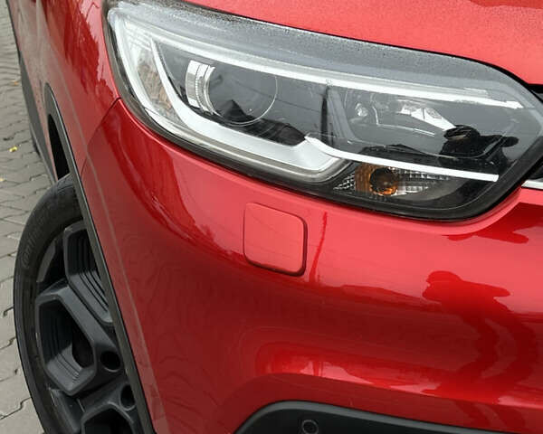 Красный Рено Kadjar, объемом двигателя 1.5 л и пробегом 196 тыс. км за 13950 $, фото 9 на Automoto.ua
