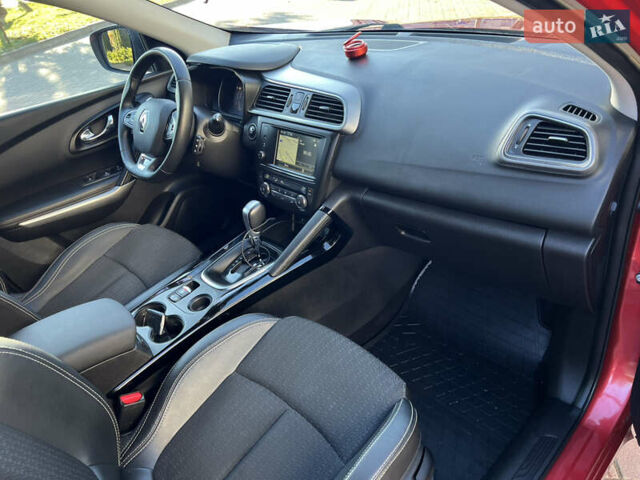 Червоний Рено Kadjar, об'ємом двигуна 1.5 л та пробігом 195 тис. км за 13950 $, фото 26 на Automoto.ua