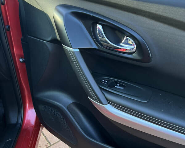 Червоний Рено Kadjar, об'ємом двигуна 1.5 л та пробігом 195 тис. км за 13950 $, фото 31 на Automoto.ua