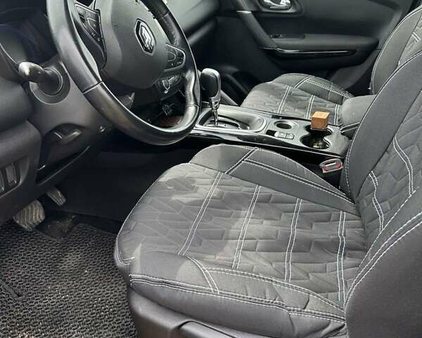 Червоний Рено Kadjar, об'ємом двигуна 1.46 л та пробігом 185 тис. км за 16500 $, фото 11 на Automoto.ua