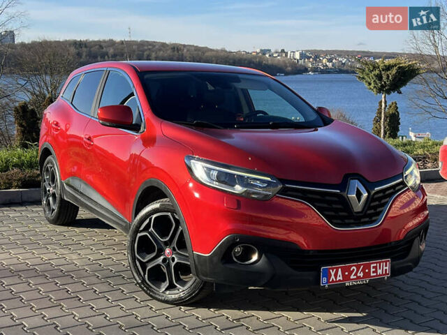 Червоний Рено Kadjar, об'ємом двигуна 1.5 л та пробігом 195 тис. км за 13950 $, фото 3 на Automoto.ua