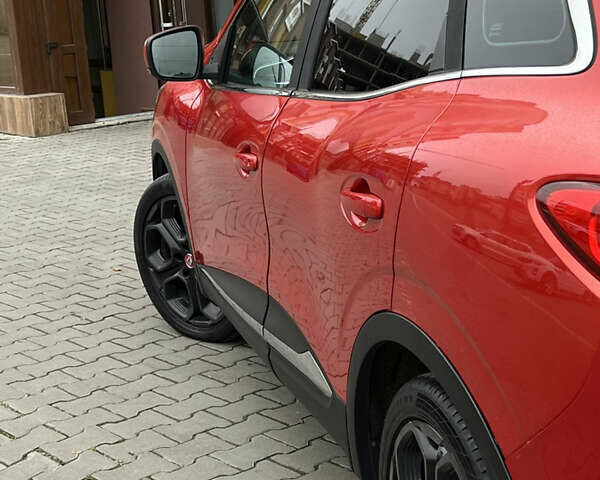 Красный Рено Kadjar, объемом двигателя 1.5 л и пробегом 196 тыс. км за 13950 $, фото 27 на Automoto.ua