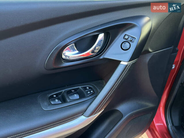 Червоний Рено Kadjar, об'ємом двигуна 1.5 л та пробігом 195 тис. км за 13950 $, фото 40 на Automoto.ua