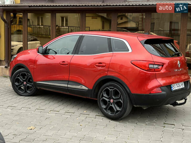 Красный Рено Kadjar, объемом двигателя 1.5 л и пробегом 196 тыс. км за 13950 $, фото 25 на Automoto.ua
