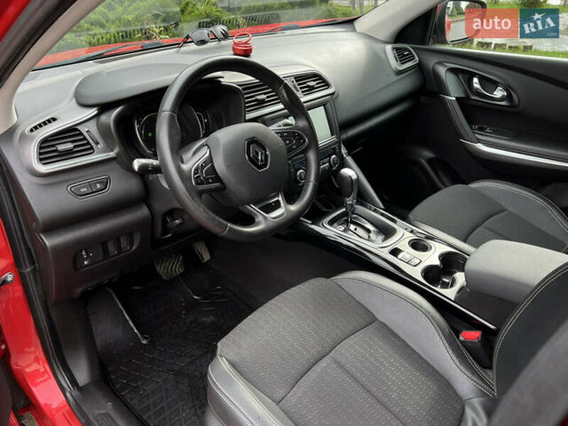Красный Рено Kadjar, объемом двигателя 1.5 л и пробегом 195 тыс. км за 14444 $, фото 52 на Automoto.ua
