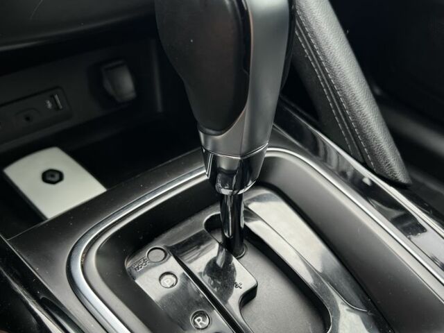 Красный Рено Kadjar, объемом двигателя 1.5 л и пробегом 195 тыс. км за 14444 $, фото 14 на Automoto.ua