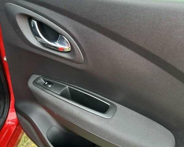 Червоний Рено Kadjar, об'ємом двигуна 1.46 л та пробігом 185 тис. км за 16500 $, фото 10 на Automoto.ua