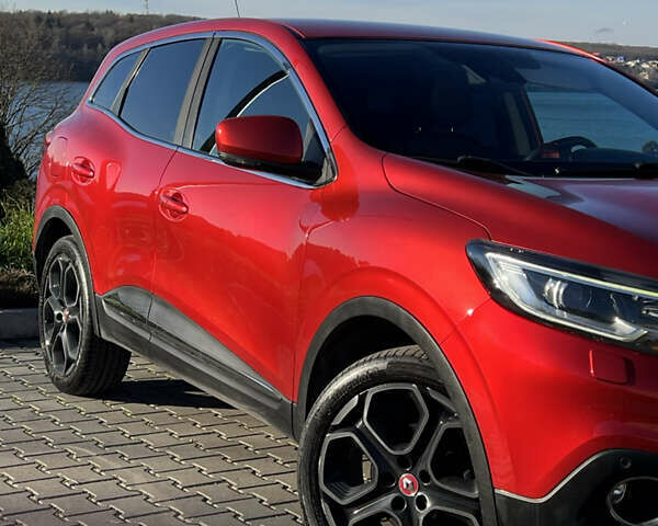 Червоний Рено Kadjar, об'ємом двигуна 1.5 л та пробігом 195 тис. км за 13950 $, фото 4 на Automoto.ua
