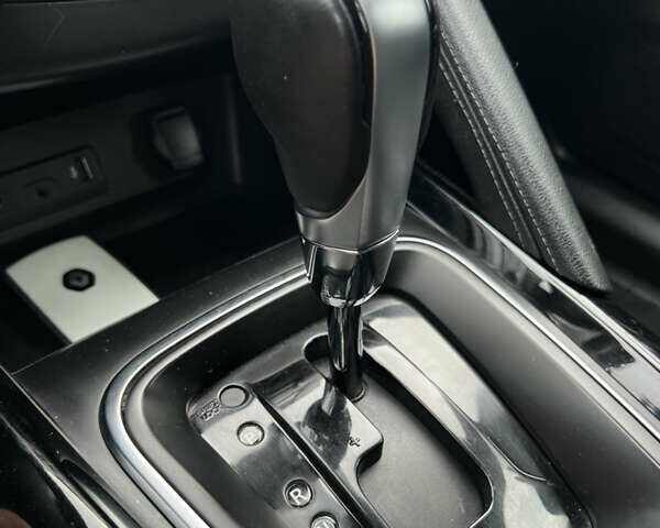 Красный Рено Kadjar, объемом двигателя 1.5 л и пробегом 195 тыс. км за 14444 $, фото 45 на Automoto.ua