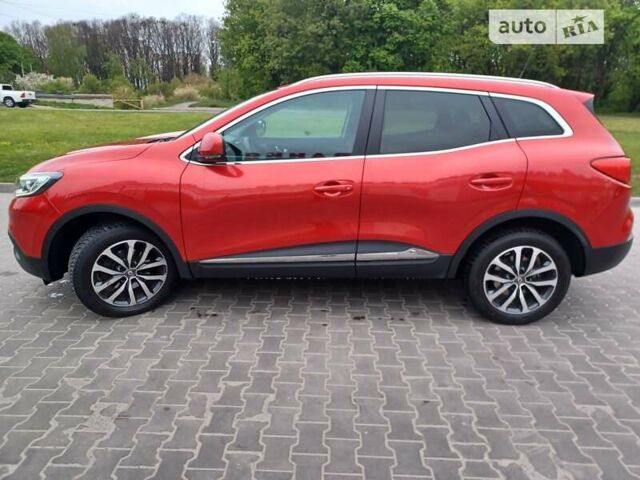 Красный Рено Kadjar, объемом двигателя 1.5 л и пробегом 194 тыс. км за 16199 $, фото 2 на Automoto.ua