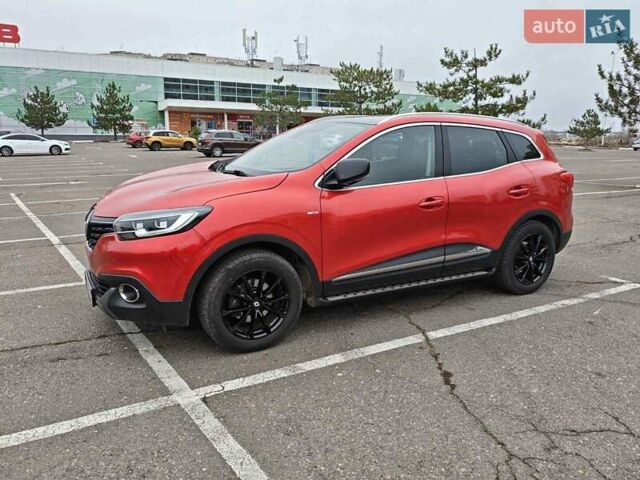 Красный Рено Kadjar, объемом двигателя 1.46 л и пробегом 185 тыс. км за 18500 $, фото 3 на Automoto.ua