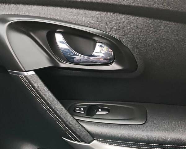 Красный Рено Kadjar, объемом двигателя 1.46 л и пробегом 185 тыс. км за 18500 $, фото 15 на Automoto.ua