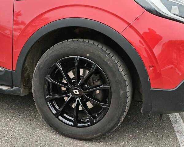 Красный Рено Kadjar, объемом двигателя 1.46 л и пробегом 185 тыс. км за 18500 $, фото 8 на Automoto.ua
