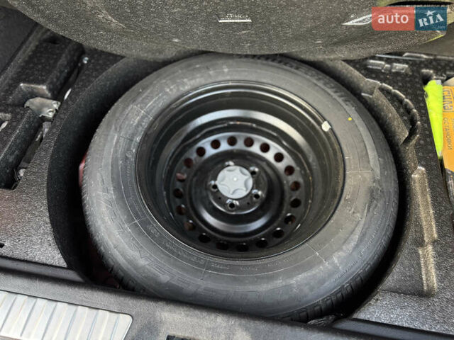 Червоний Рено Kadjar, об'ємом двигуна 1.46 л та пробігом 117 тис. км за 20900 $, фото 49 на Automoto.ua