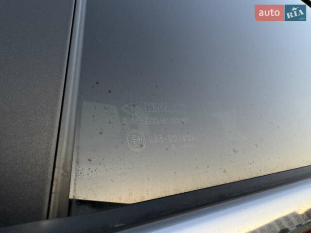 Червоний Рено Kadjar, об'ємом двигуна 1.46 л та пробігом 117 тис. км за 20900 $, фото 73 на Automoto.ua