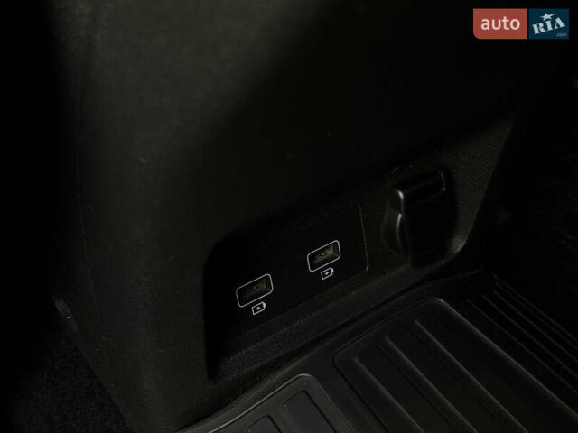 Червоний Рено Kadjar, об'ємом двигуна 1.46 л та пробігом 117 тис. км за 20900 $, фото 43 на Automoto.ua