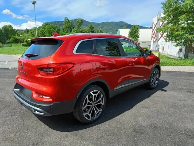 Красный Рено Kadjar, объемом двигателя 1.3 л и пробегом 26 тыс. км за 10700 $, фото 3 на Automoto.ua