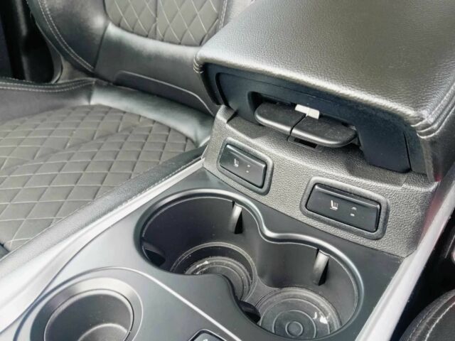 Рено Kadjar 2020 в Кривом Роге на Automoto.ua Красный Рено Kadjar, объемом двигателя 1.5 л и пробегом 42 тыс. км за 13000 $, фото 9 на Automoto.ua