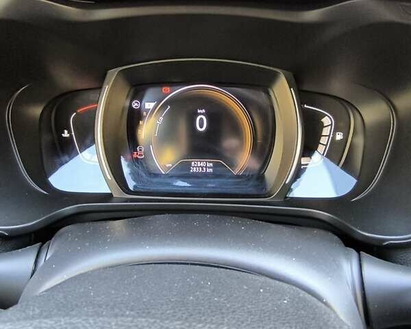 Красный Рено Kadjar, объемом двигателя 1.46 л и пробегом 68 тыс. км за 22868 $, фото 2 на Automoto.ua