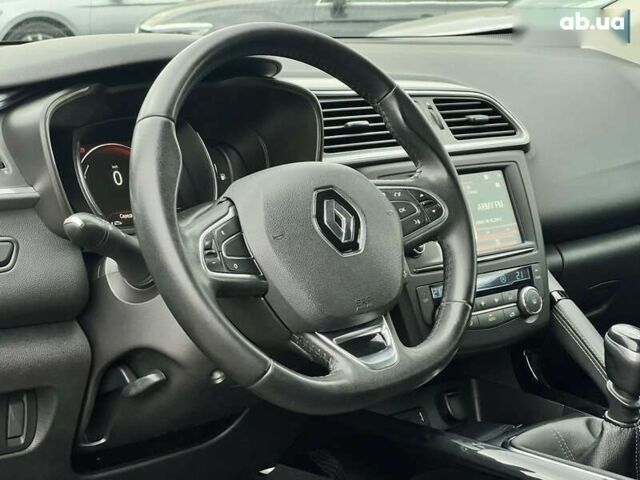 Рено Kadjar, объемом двигателя 1.6 л и пробегом 175 тыс. км за 16302 $, фото 27 на Automoto.ua
