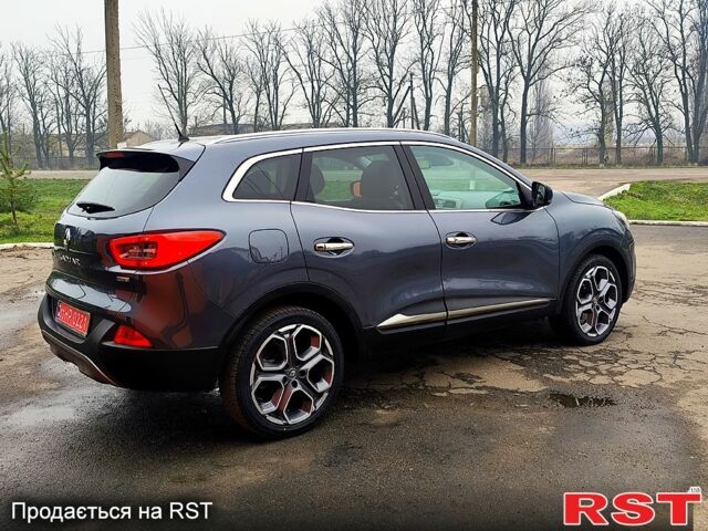 Рено Kadjar, объемом двигателя 1.5 л и пробегом 215 тыс. км за 15300 $, фото 4 на Automoto.ua