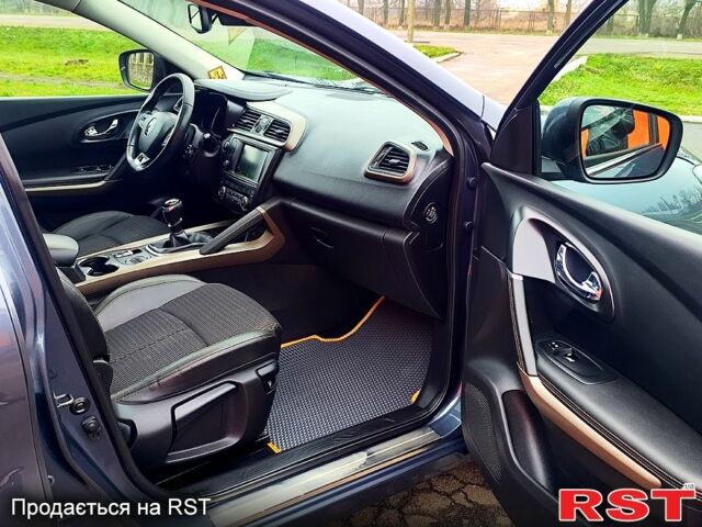 Рено Kadjar, объемом двигателя 1.5 л и пробегом 215 тыс. км за 15300 $, фото 9 на Automoto.ua
