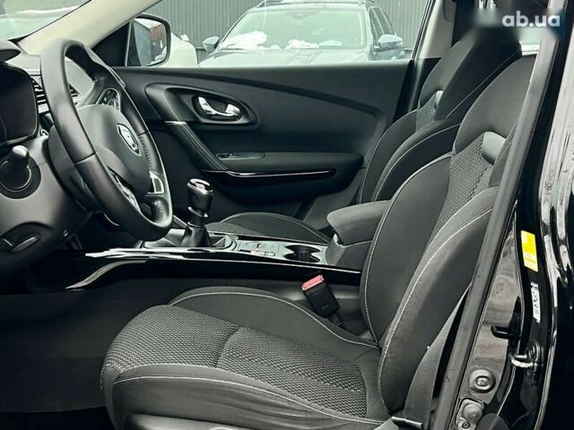 Рено Kadjar, об'ємом двигуна 1.6 л та пробігом 175 тис. км за 17063 $, фото 23 на Automoto.ua