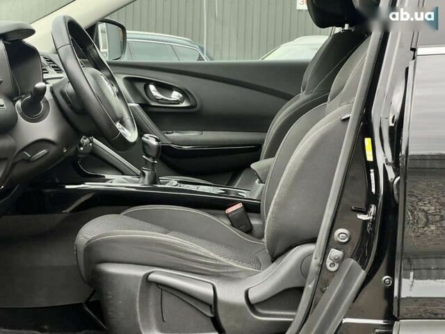 Рено Kadjar, объемом двигателя 1.6 л и пробегом 175 тыс. км за 16302 $, фото 23 на Automoto.ua