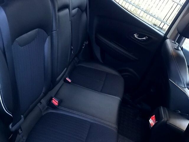 Рено Kadjar, объемом двигателя 1.5 л и пробегом 241 тыс. км за 15500 $, фото 12 на Automoto.ua