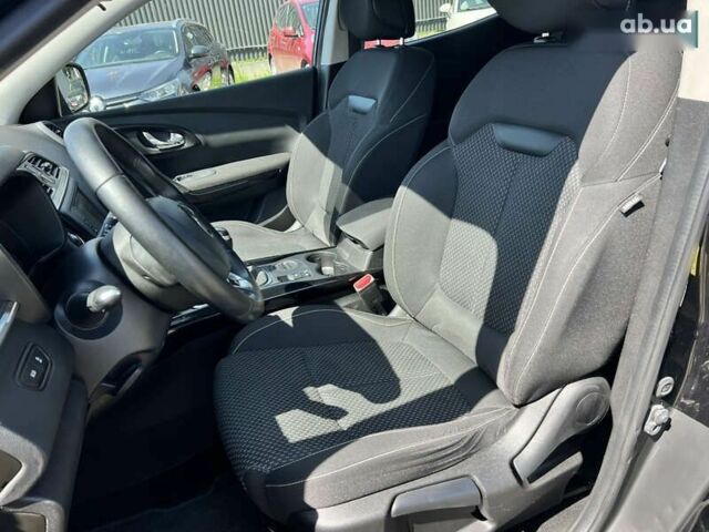 Рено Kadjar, объемом двигателя 1.6 л и пробегом 175 тыс. км за 15867 $, фото 24 на Automoto.ua