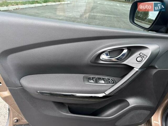 Рено Kadjar, объемом двигателя 1.46 л и пробегом 152 тыс. км за 16150 $, фото 7 на Automoto.ua