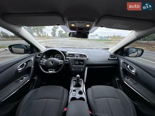 Рено Kadjar, объемом двигателя 1.46 л и пробегом 152 тыс. км за 16150 $, фото 8 на Automoto.ua