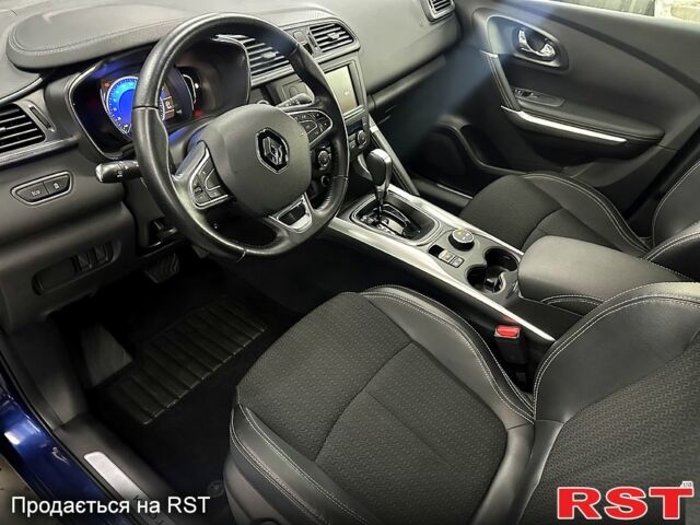 Рено Kadjar, объемом двигателя 1.2 л и пробегом 132 тыс. км за 14700 $, фото 8 на Automoto.ua