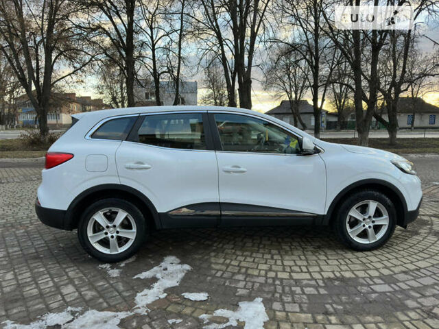 Рено Kadjar, объемом двигателя 1.46 л и пробегом 166 тыс. км за 18200 $, фото 11 на Automoto.ua