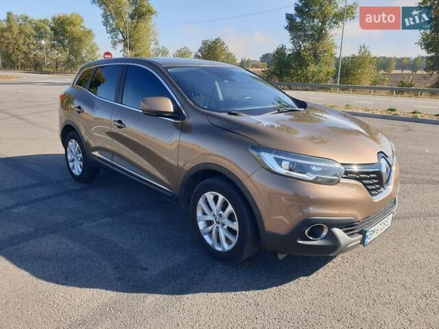 Рено Kadjar, объемом двигателя 1.46 л и пробегом 152 тыс. км за 16150 $, фото 2 на Automoto.ua