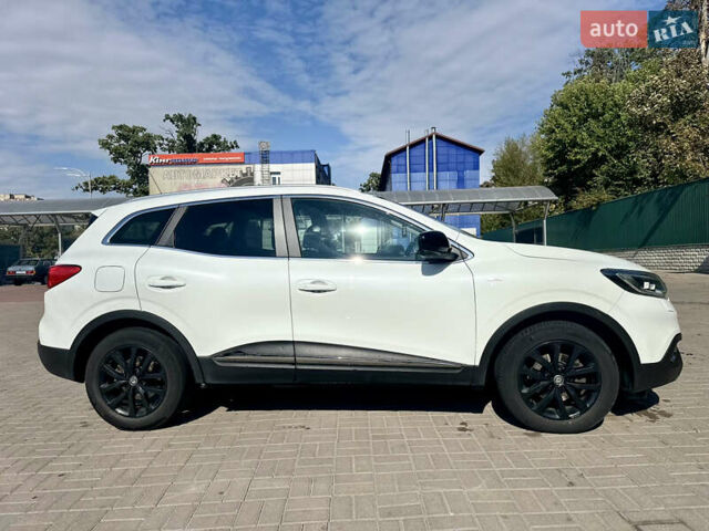 Рено Kadjar, объемом двигателя 1.46 л и пробегом 158 тыс. км за 15600 $, фото 7 на Automoto.ua