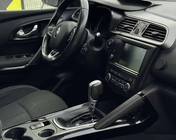 Рено Kadjar, объемом двигателя 1.5 л и пробегом 260 тыс. км за 14900 $, фото 22 на Automoto.ua
