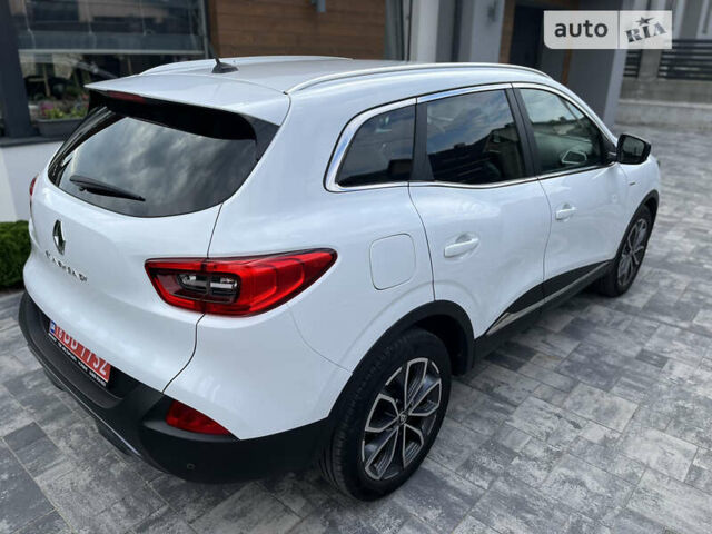 Рено Kadjar, об'ємом двигуна 1.6 л та пробігом 184 тис. км за 17800 $, фото 9 на Automoto.ua