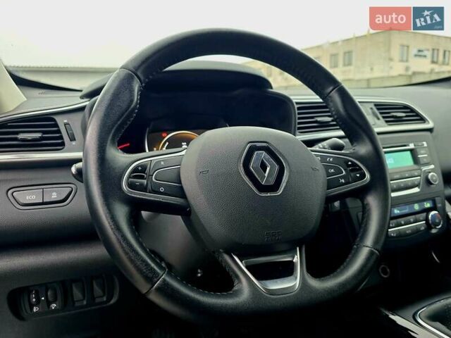 Рено Kadjar, об'ємом двигуна 1.6 л та пробігом 205 тис. км за 15300 $, фото 53 на Automoto.ua