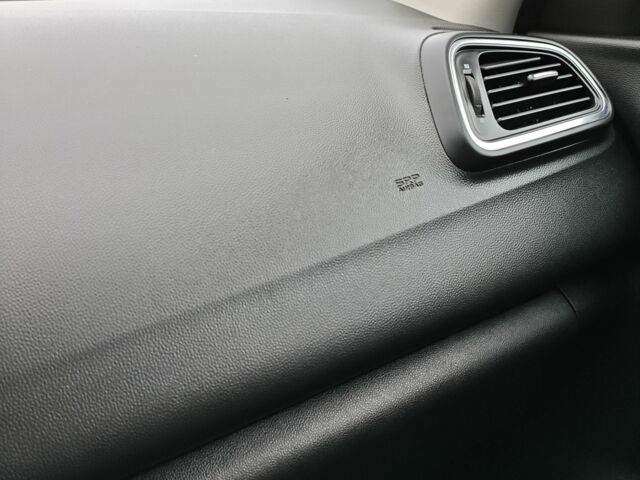 Рено Kadjar, объемом двигателя 1.5 л и пробегом 185 тыс. км за 18500 $, фото 9 на Automoto.ua